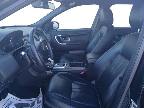 Used 2016 Land Rover Discovery Sport HSE image 10