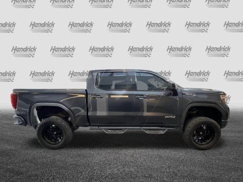 Used 2022 GMC Sierra 1500 AT4 w/ AT4 Preferred Package AWD/4WD image 11