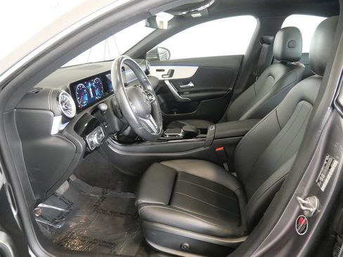 Used 2023 Mercedes-Benz CLA 250 4MATIC image 15