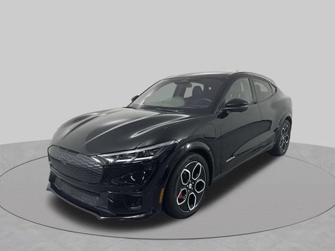 Used 2021 Ford Mustang Mach-E GT AWD/4WD image 2