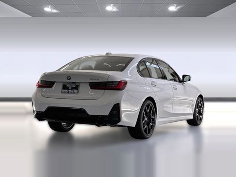 New 2026 BMW 330i Sedan w/ M Sport Package image 8
