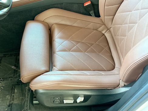 Used 2024 BMW X5 sDrive40i w/ Premium Package RWD image 20
