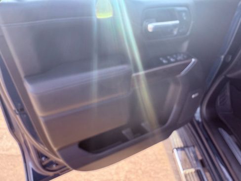 Used 2020 GMC Sierra 1500 SLT w/ SLT Premium Package image 9