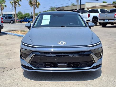 Used 2024 Hyundai Sonata SEL w/ Convenience Package FWD image 3