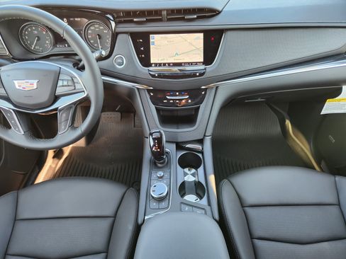 New 2025 Cadillac XT5 Premium Luxury w/ Technology Package image 15