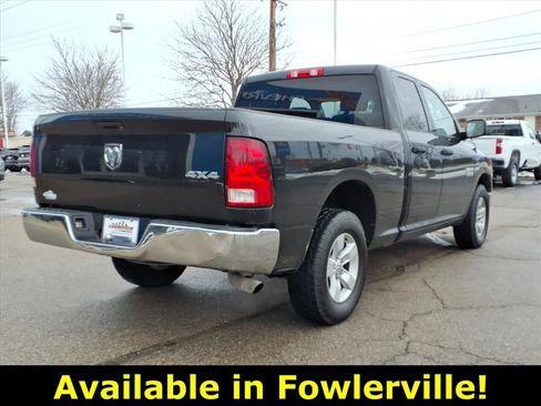 Used 2017 RAM 1500 ST w/ SXT Appearance Group image 10
