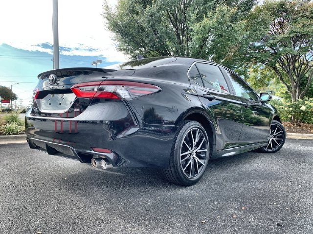Used 2024 Toyota Camry SE FWD image 8