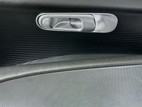 Used 2024 Hyundai Ioniq 6 SE RWD image 15