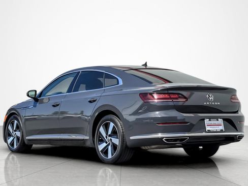 Used 2021 Volkswagen Arteon SE image 3