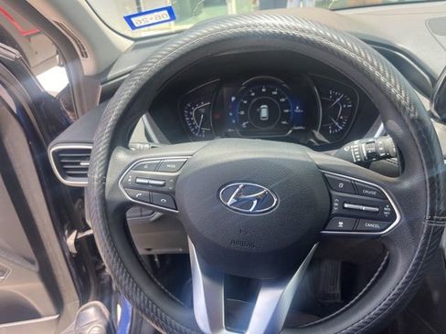 Used 2019 Hyundai Santa Fe SEL FWD image 9