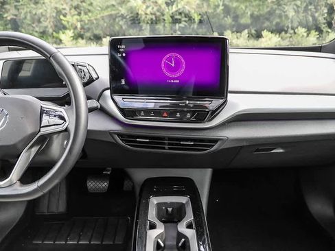 Used 2022 Volkswagen ID.4 Pro S image 11