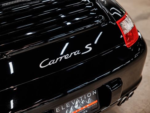 Used 2005 Porsche 911 Carrera S image 30