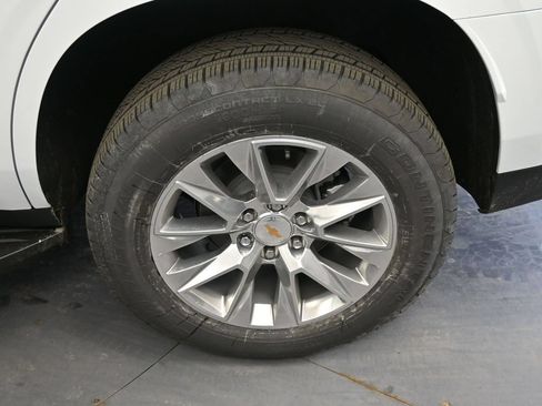New 2026 Chevrolet Tahoe Premier AWD/4WD image 14