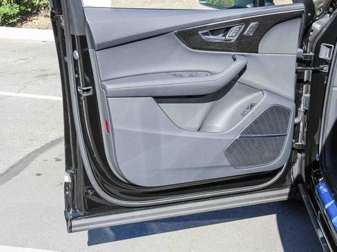 New 2025 Audi Q7 Premium Plus image 22