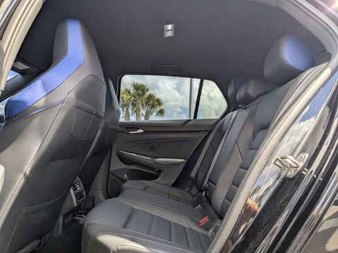 Used 2023 Volkswagen Golf 20th Anniversary Edition image 17