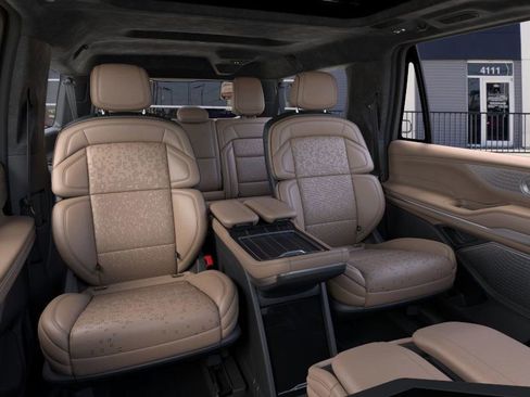 New 2025 Lincoln Navigator L Black Label image 11
