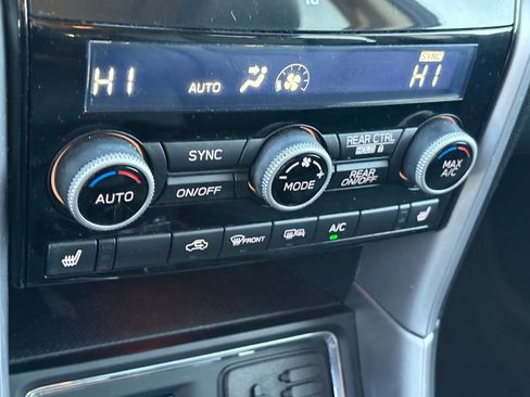 Used 2021 Subaru Ascent Limited w/ Technology Package image 23