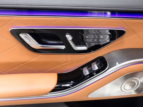 Certified 2023 Mercedes-Benz S 580e 4MATIC Sedan image 29