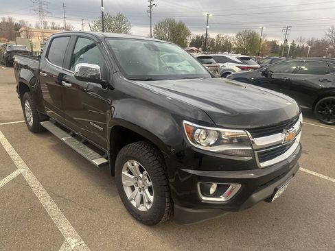 Used 2015 Chevrolet Colorado LT w/ Luxury Package image 23
