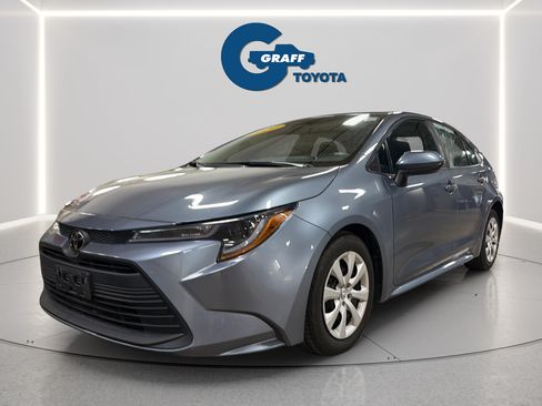 Used 2024 Toyota Corolla LE FWD image 1