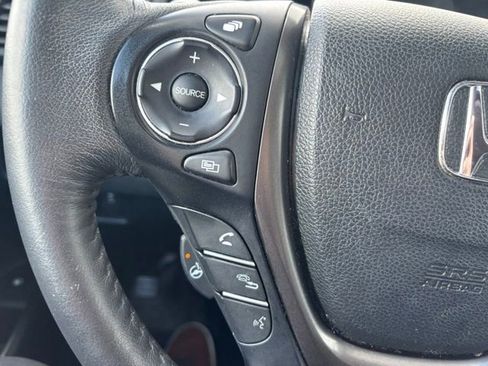 Used 2023 Honda Ridgeline RTL-E image 12