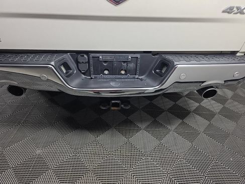 Used 2017 RAM 1500 Laramie w/ Convenience Group AWD/4WD image 34