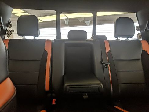 Used 2018 Ford F150 Raptor w/ Equipment Group 802A Luxury image 31