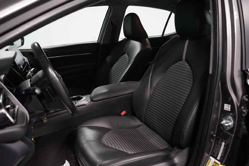Used 2024 Toyota Camry SE FWD image 24