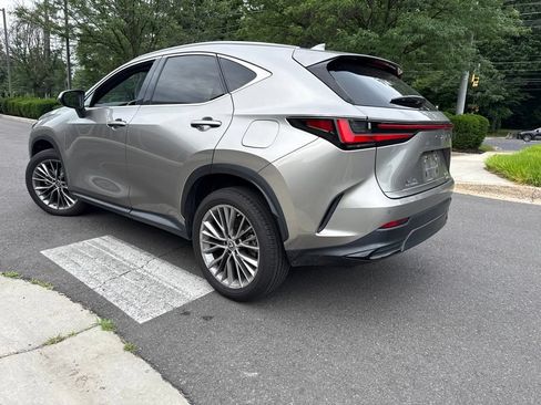 Used 2022 Lexus NX 350 AWD image 5