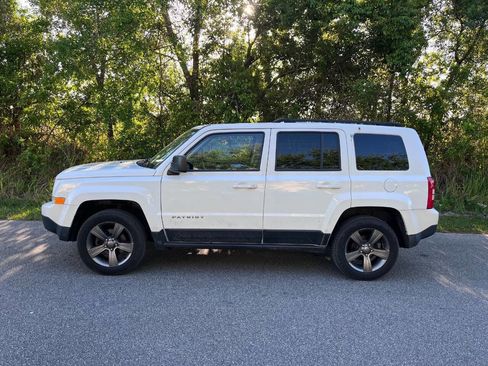 Used 2015 Jeep Patriot High Altitude image 4