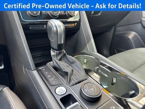 Certified 2023 Volkswagen Atlas Cross Sport SEL Premium R-Line AWD/4WD image 16