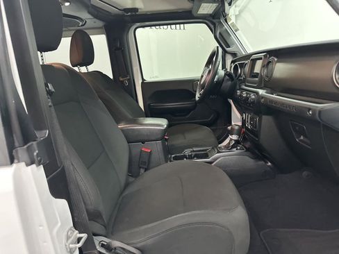 Used 2019 Jeep Wrangler Sport AWD/4WD image 21