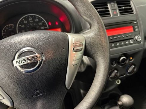 Used 2017 Nissan Versa S Plus FWD image 12