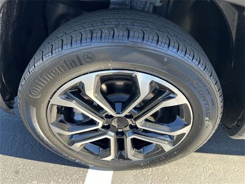 Used 2022 Jeep Compass Limited image 17