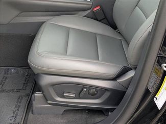 New 2026 Ford Explorer Active w/ Active Comfort Package RWD video 4