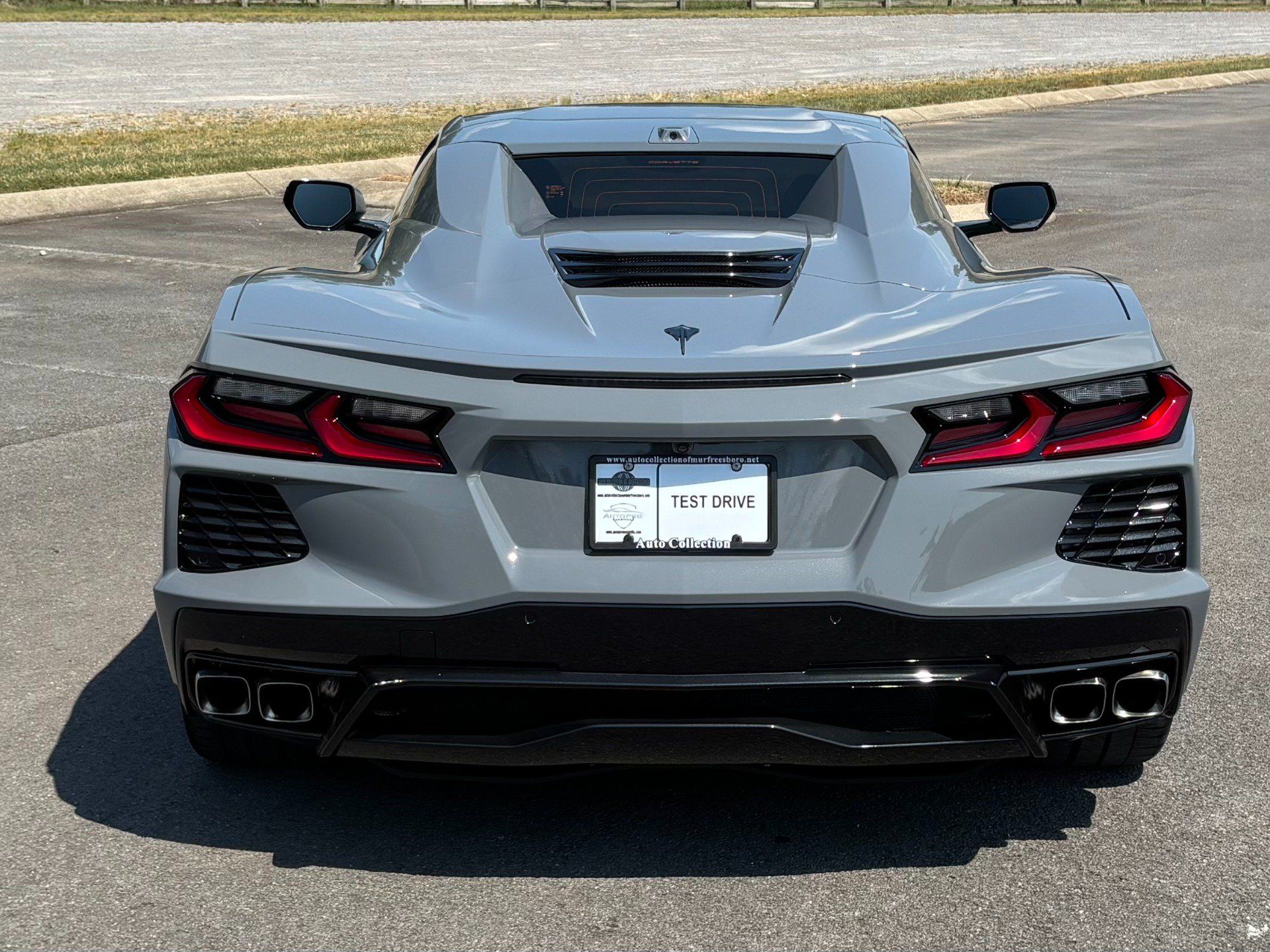 Used 2025 Chevrolet Corvette Stingray Preferred Conv w/ 2LT RWD image 16