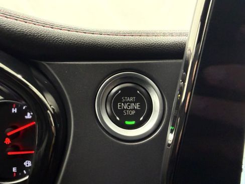 Used 2025 Chevrolet Blazer RS image 41