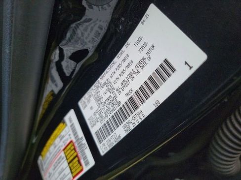 Used 2021 Toyota Tundra SR5 w/ SX Package image 10