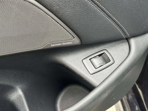 Used 2022 BMW 530i xDrive w/ M Sport Package image 16