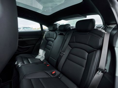 Used 2025 Porsche Taycan Turbo S w/ Premium Package image 46