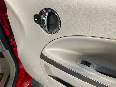 Used 2009 Chevrolet HHR LT FWD image 41