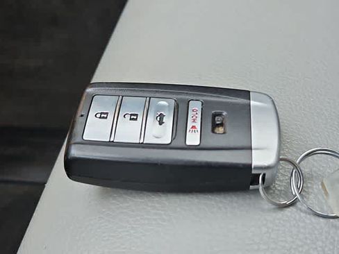 Used 2015 Acura TLX FWD image 29