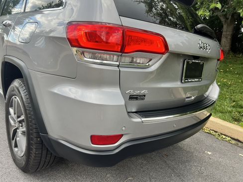 Used 2019 Jeep Grand Cherokee Limited w/ Luxury Group II AWD/4WD image 78