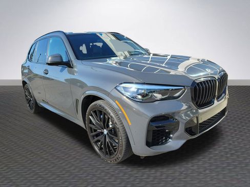 Used 2022 BMW X5 M50i w/ Premium Package image 1