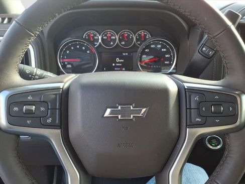 Used 2022 Chevrolet Silverado 1500 LT Trail Boss image 22