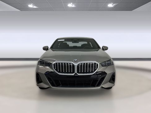New 2026 BMW 530i image 6