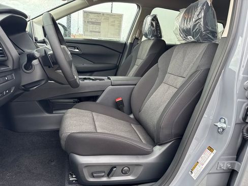 New 2026 Nissan Rogue SV image 14