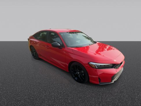 Used 2025 Honda Civic Sport image 3