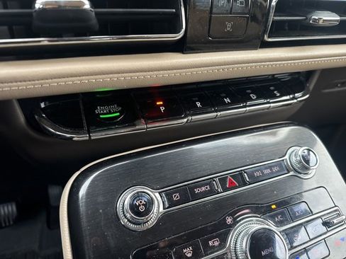 Used 2022 Lincoln Nautilus Reserve w/ Equipment Group 201A image 19