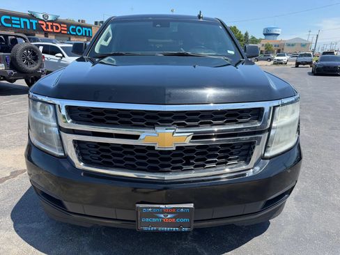 Used 2020 Chevrolet Suburban LT AWD/4WD image 8